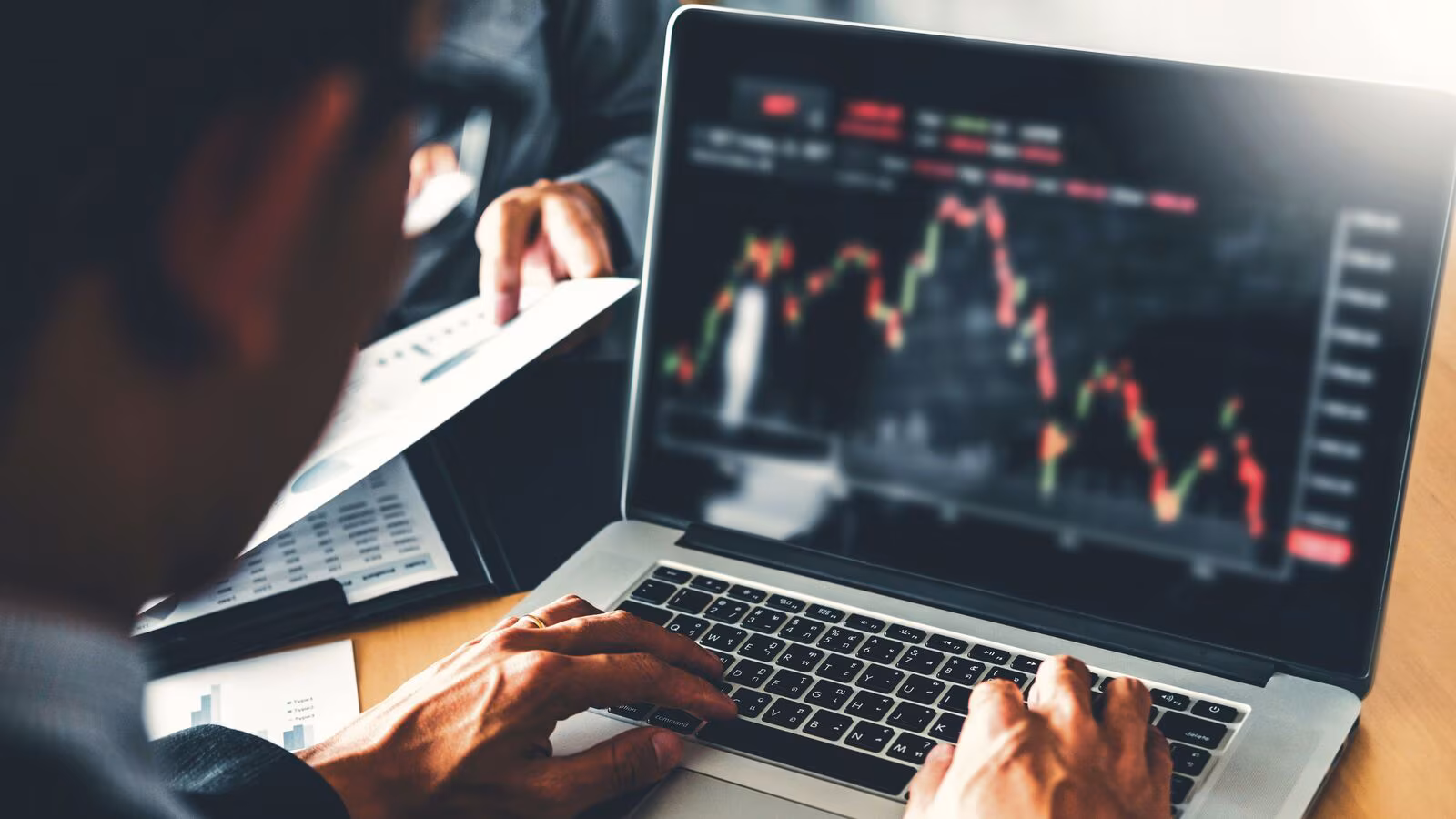 Midcap IT Stocks Decline