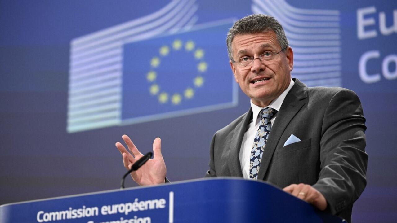 EU Suspends US Tariff