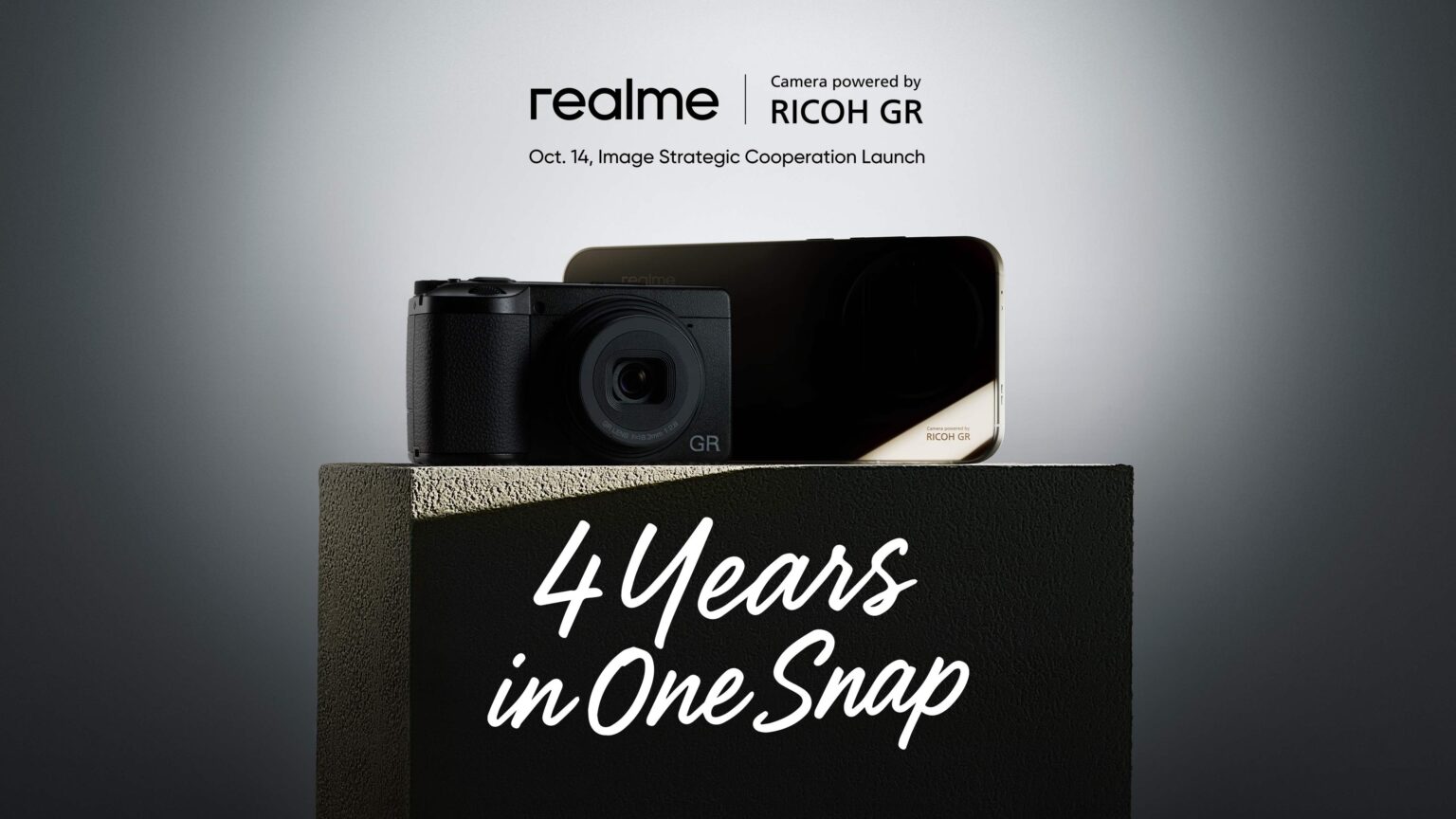 Realme Partners with Ricoh